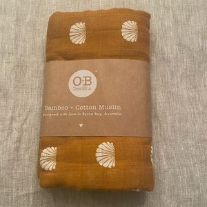 Super soft, bamboo + cotton muslin baby swaddle, blanket, changing pad, nursing.